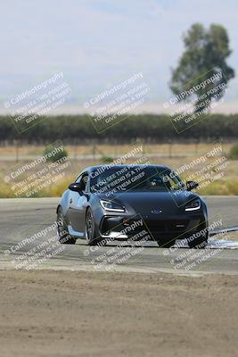 media/Sep-14-2025-Speed Ventures (Sun) [[b2951cd086]]/Yellow/Session 2 (Grapevine)/